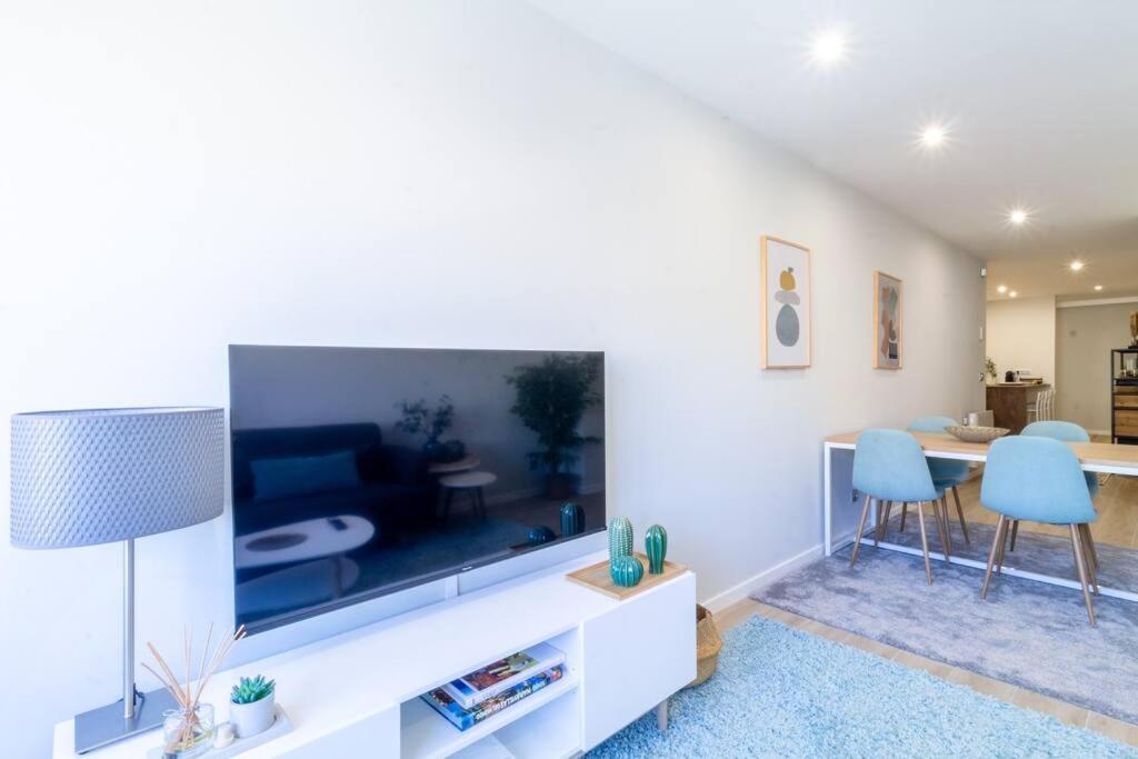 Moderno, Castro, Corazon De Vigo Apartment Luaran gambar